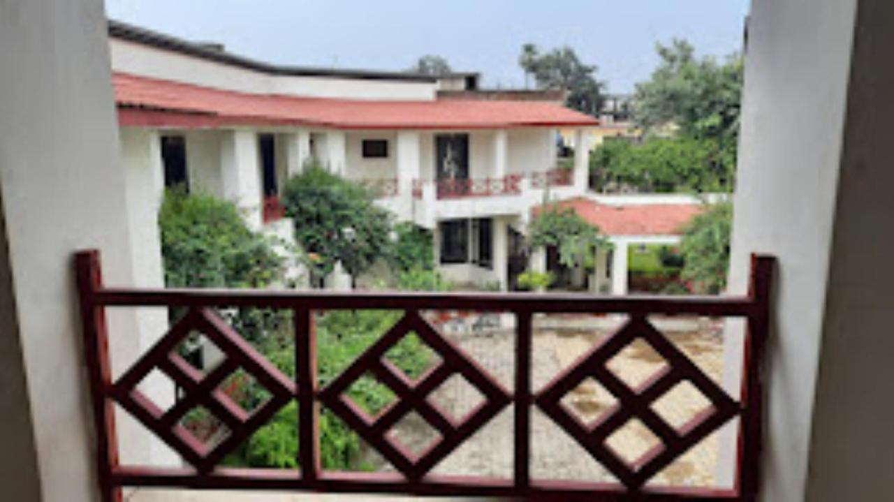 فندق Mp Tourist Bunglow , Chitrakoot Sitapur Muafi المظهر الخارجي الصورة