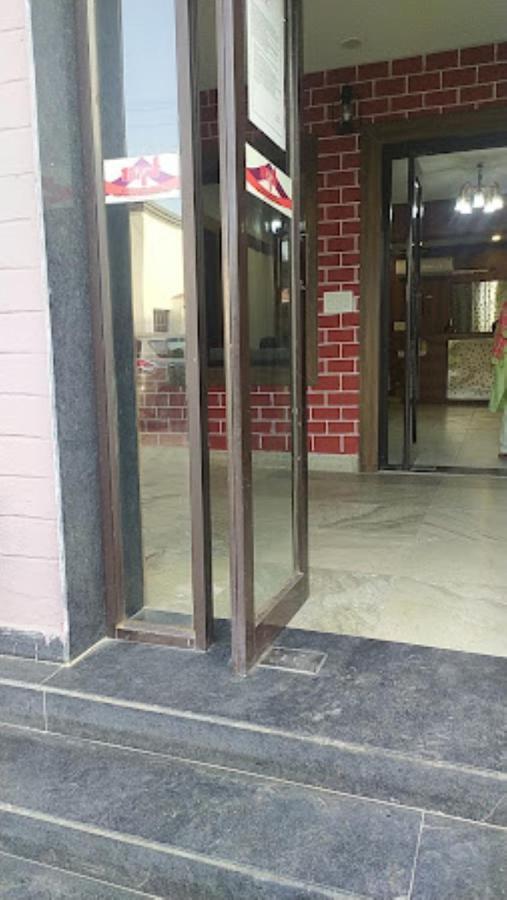 فندق Mp Tourist Bunglow , Chitrakoot Sitapur Muafi المظهر الخارجي الصورة