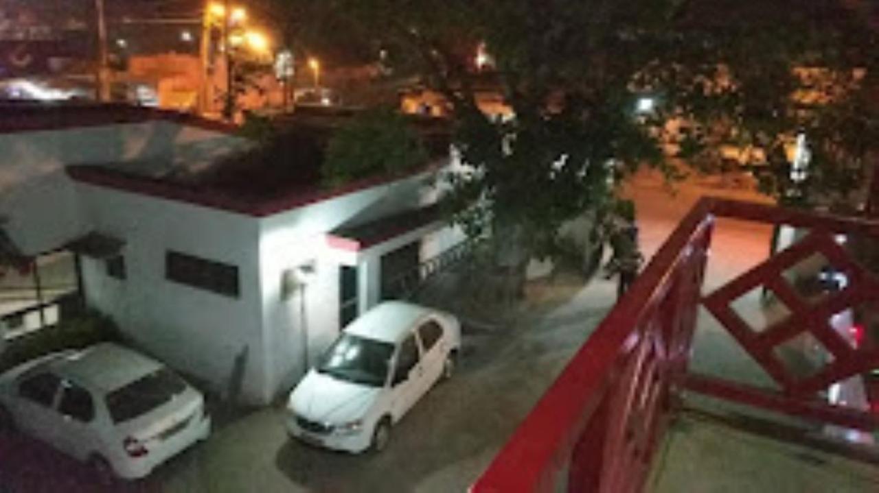 فندق Mp Tourist Bunglow , Chitrakoot Sitapur Muafi المظهر الخارجي الصورة