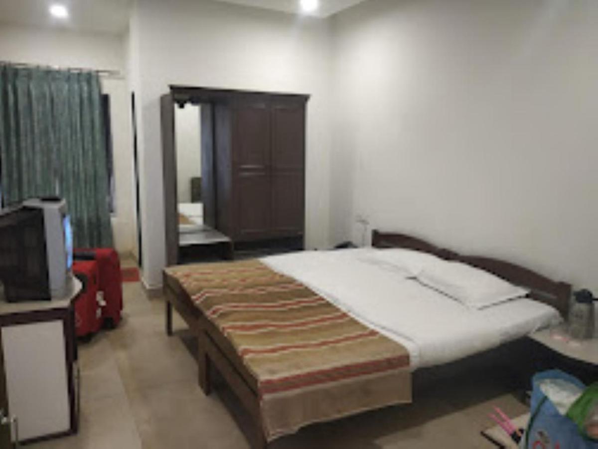 فندق Mp Tourist Bunglow , Chitrakoot Sitapur Muafi المظهر الخارجي الصورة