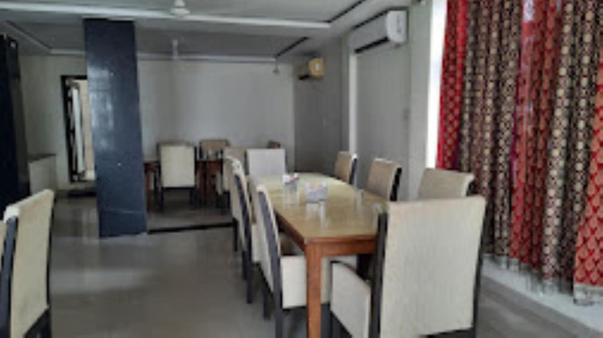 فندق Mp Tourist Bunglow , Chitrakoot Sitapur Muafi المظهر الخارجي الصورة